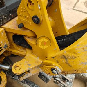 Miniexcavadora CAT 301,7 de bajo consumo de combustible, fácil operación para principiantes - Product Image 5