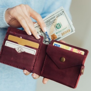 Custom Engraved Logo Luxury Women <b>Wallet</b> Full Grain Crazy Horse Leather Vintage Style RFID Feature Short Length Polyester Open - Product Image 1