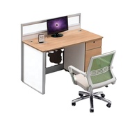 Bureau d'ordinateur de bureau moderne en MDF de 1.4m avec 3 tiroirs et plateau de clavier Mobilier de maison extensible Table d'ordinateur de bureau spacieuse