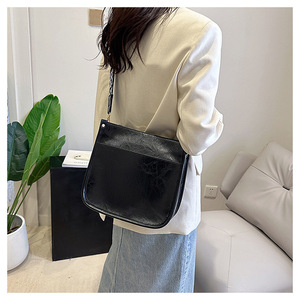 กระเป๋าใส่กีตาร์คาดลำตัวสำหรับผู้หญิงกระเป๋าลำลองแบบมีซิปปิด - Product Image 4