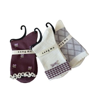 Songmu <span class=keywords><strong>Chaussettes</strong></span> à nœud mi-mollet pour <span class=keywords><strong>femme</strong></span> Style coréen original Slouchy Cotton Crew Length Caractéristiques antibactériennes pour l'automne hiver - Product Image 5