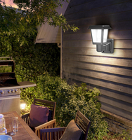 La conception moderne IP65 imperméabilisent la lumière de jardin rechargeable solaire de lampe de mur pour l'usage extérieur