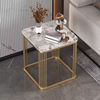 Meubles de salon modernes et minimalistes, table basse carrée luxueuse avec base en métal doré