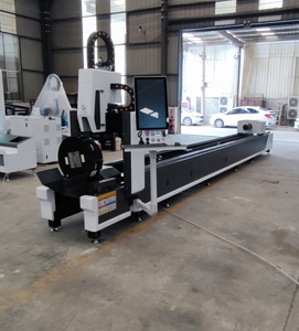 Guangjie Guangjie 2460 Bibo Guangjie Nouveau Découpeur de tubes laser à fibre 3 axes 1,5 kW à moteur refroidi par eau, compatible PLT, 240x6000mm - Product Image 3