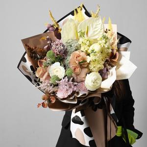 Papier d'emballage élégant de fleur de concepteur imprimé par vache 58*58cm <span class=keywords><strong>Film</strong></span> <span class=keywords><strong>plastique</strong></span> imperméable pour l'emballage de <span class=keywords><strong>fleuriste</strong></span> - Product Image 6