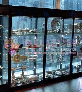 Tùy chỉnh kính hiển thị trường hợp cho cửa hàng bán lẻ & Trung tâm mua sắm đồ chơi mô hình tủ trưng bày với ánh sáng dẫn - Product Image 6