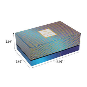 Boîte d'emballage haut de gamme pour montre, ensemble cadeau rigide <span class=keywords><strong>en</strong></span> <span class=keywords><strong>carton</strong></span> à trois pièces (couvercle et base) avec logo <span class=keywords><strong>argenté</strong></span> <span class=keywords><strong>en</strong></span> relief et <span class=keywords><strong>plateau</strong></span> <span class=keywords><strong>en</strong></span> mousse - Product Image 2