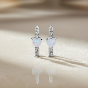 Pendientes de Diamantes con Corte Corazón en Oro Blanco E3649, Estilo Romántico para Mujer, Joyería Fina con Diamantes Naturales - Product Image 2