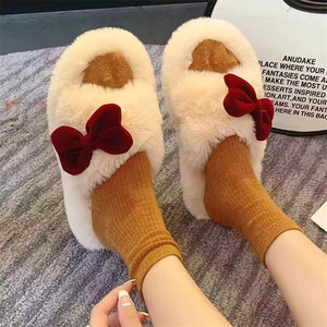 Semplici Pantofole Invernali/Autunnali da Donna con Suola Spessa in Cotone e Fiocchi, Ciabatte Morbide e Pelose - Product Image 3