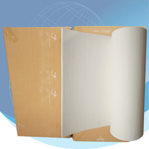 Rouleau de laine minérale aiguilletée en silicate de terre alcaline ignifuge 1260C pour applications réfractaires - Product Image 1