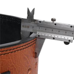 Cinturón de Levantamiento de Pesas 2026 con Logotipo Personalizado, Soporte Lumbar Transpirable e Impermeable, de Cuero, para Hombres y Mujeres - Product Image 5