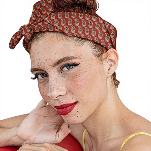 Bandana personnalisée en coton doux pour hommes, femmes et usage extérieur – Vente en gros - Product Image 1