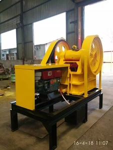 Wuxing PE150*250 Küçük Taş Çeneli Kırıcı 1-4t/s Kapasiteli Afrika'da Altın Cevheri Kırma İçin Yeni Madencilik Ekipmanı - Product Image 2