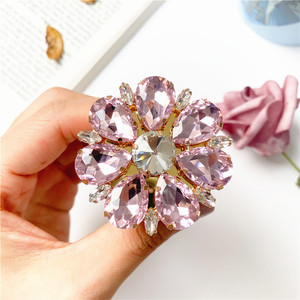 Luxe Kristallen Bloem Diamant Strass Telefoon Griptok Mobiele Telefoonhouder Opvouwbare Standaard Desktop Luie Beugel Telefoonaansluiting - Product Image 1