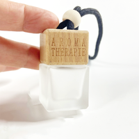 Bouteille en verre carrée givrée bleue mate de 8 ml avec bouchon en bois à vis, diffuseur de parfum pour voiture et huiles essentielles