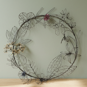 Guirnalda Floral de Alambre Metálico Hecha a Mano, Redonda, Rústica, Decorativa, para Colgar en la Pared, Sin Iluminación, Pieza Única - Product Image 3