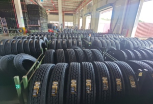 바클리 BLT11 435/50R19.5 445/45R19.5 385/55R19.5 385/55R22.5 385/65R22.5 425/65R22.5 새로운 트럭 타이어 공장 타이어 - Product Image 6