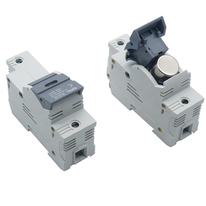 GRL RT18-125 AC <span class=keywords><strong>Fusible</strong></span> <span class=keywords><strong>10x38</strong></span> 6A Italweber Isolator RO17 Fast Blow Ceramic DIN Rail Moun 22x58MM Italweber Fuse 500V - Product Image 2