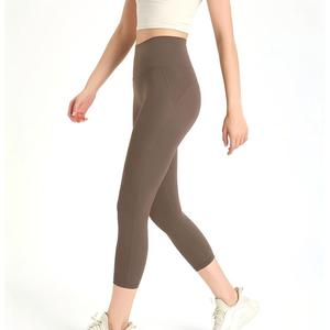Leggings Capri de Yoga Taille Haute pour Femmes, Effet Push-Up, Extensibles, Doux, Amincissants, pour Fitness, Pilates, Course et Sports - Product Image 4