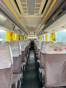 Nouvel Arrivage Autocar de Tourisme 54 Places Conduite à Gauche Prix Abordable <span class=keywords><strong>Occasion</strong></span> Diesel Manuel <span class=keywords><strong>Porte</strong></span>-Bagages Norme d'Émission Euro 4 - Product Image 6