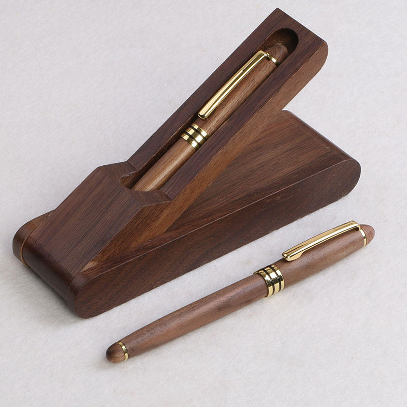 Coffret cadeau stylo signature en noyer