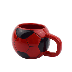 GZYSL nouveauté, souvenirs créatifs, tasse <span class=keywords><strong>de</strong></span> football en céramique, design en forme <span class=keywords><strong>de</strong></span> balle, sport, football, tasse en porcelaine, chope à bière - Product Image 2