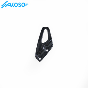 AKOSO 100% 3K moto en fibre de carbone avant talon garde repose-pieds plaque de montage pour BMW R NineT brouilleur pur urbain GS 2014-2022 - Product Image 3