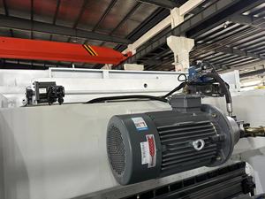 Machine à plier E22 avec système NC 200T3200mm, prix compétitif et facile à utiliser - Product Image 4