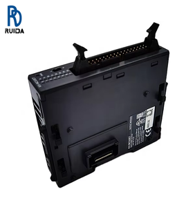 KEYENCE KV-NC32ET ยูนิตเอาท์พุตเสริม, เอาต์พุต 32 จุด, ชนิดขั้วต่อ ของแท้ใหม่ - Product Image 1