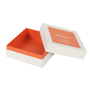 Boîtes d'emballage personnalisées de haute qualité pour diffuseur de roseaux, boîte cadeau, boîte en papier cadeau avec couvercle et base - Product Image 1