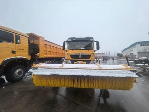 Nuevo Camión Quitanieves HOWO de Servicio Pesado con Dimensiones <span class=keywords><strong>6x2</strong></span> para Uso Invernal - Product Image 3