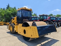 Rouleau compacteur hydraulique vibrant à double fréquence 20 tonnes 395KN - Prix usine