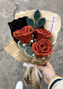 Vente chaude Fleurs décoratives de mariage en tricot Petites <span class=keywords><strong>marguerites</strong></span> Tulipes Roses Bouquets Fleurs au crochet Fait main - Product Image 6