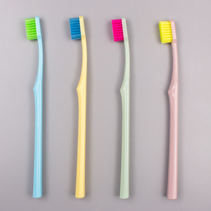 Cepillo de dientes de alta densidad con 6000 cerdas de colores, ultra suave, de nailon, manual, para uso doméstico en adultos. - Product Image 2