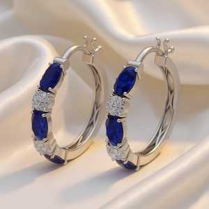 Orecchini da Donna E2408 in Oro Bianco con Diamanti e Zaffiri Taglio Brillante Rotondo, Certificati GIA, Stile Classico per Matrimonio - Product Image 2