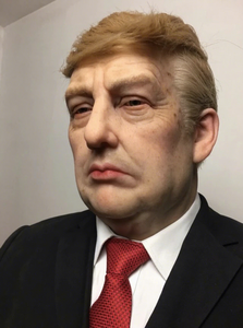 Statua in Silicone Iperrealistica a Grandezza Naturale di Celebrità Personalizzata, Qualità Museale, Figura di <span class=keywords><strong>Politico</strong></span> Famoso per Arredamento Casa - Product Image 2
