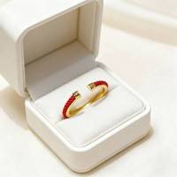 Bague en acier inoxydable en gros avec cordon rouge et croix, bague ajustable ouverte sertie de pierres pour femme, bijoux en stock