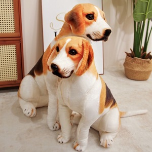 Peluche chien <span class=keywords><strong>Beagle</strong></span> super douce avec détails brodés, jouet en peluche réaliste avec rembourrage en coton PP pour soulager le stress - Product Image 3