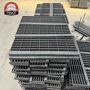 Outdoor Metal Grate Steel Grating Step Stair Treads For Platform Walkway