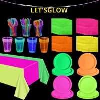Assiettes en papier jetables, gobelets en tissu, couteaux, fourchettes, cuillères, kits fluorescents, décoration de table pour fête, couleur néon qui brille sous la lumière UV