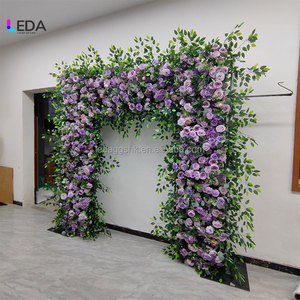 Arche florale rectangulaire LEDA faite à la main, motif naturel, roses violettes, toile de fond de mariage pour allée extérieure, décoration de la Saint-Valentin - Product Image 2
