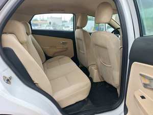 Voiture d'occasion Chery Fengyun2 Édition Confort Blanche <span class=keywords><strong>2016</strong></span> 2017 2018 à Prix de Gros – Exportation au Ghana - Product Image 6