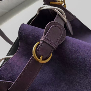 Bolso de Hombro Duradero para Mujer, Diseño de Cubo en Tela de Terciopelo, Decoración con Cinturón de Cuero, Costuras Reforzadas, Venta al por Mayor - Product Image 5