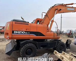 Excavatrice sur pneus d'occasion Doosan DH210W DX210W-7 de 21 tonnes avec moteur, boîte de vitesses, brise-roche Changchai, modèle 2023 pour inspection vidéo et rapport - Product Image 1