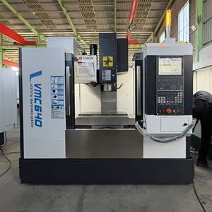 Centre d'usinage vertical CNC VMC640 haute efficacité Haute précision de haute qualité fabriqué en Chine <span class=keywords><strong>VMC</strong></span> 650 - Product Image 3