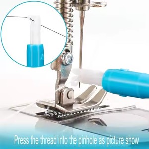 Machine à coudre à la main pour bricolage Dispositif <span class=keywords><strong>de</strong></span> fil automatique pour <span class=keywords><strong>femme</strong></span> au foyer âgée Outil <span class=keywords><strong>de</strong></span> courtepointe Accessoires <span class=keywords><strong>de</strong></span> couture Enfileur d'aiguille à coudre - Product Image 4