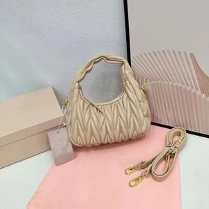 Bolsos de Mano de Diseñador de Lujo para Mujer, Bolsos Cruzados de Un Solo Hombro Modernos y Retro, Calidad Original de Fábrica al por Mayor - Product Image 2