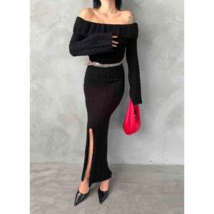 Vestido de Punto con Cuello Madanno 1515 - Negro - Product Image 1