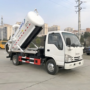Autocisterna ISUZU 4x2 da 5000 Litri 5 Tonnellate Manuale Diesel per Aspirazione Feci e Servizi di Igiene Urbana - Product Image 4