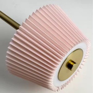 Nieuwe Draadloze Tafellamp Oplaadbare Stof Metalen Bureaulamp Met Geplooide Kap Voor Thuisbar - Product Image 4
